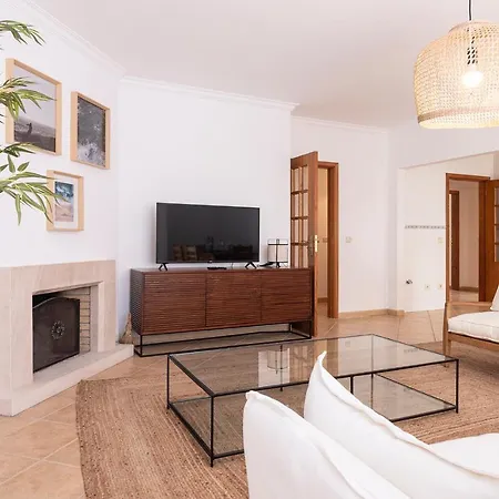 Apartment 3br Sea View Nazare