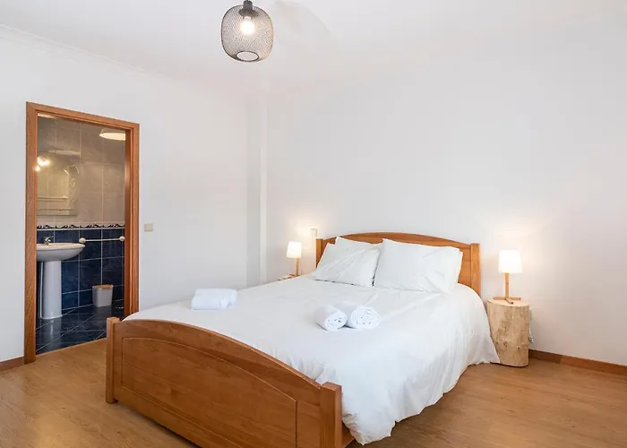 3br Sea View Nazaré